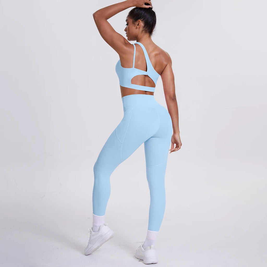 AeroDry Set – Bra + Leggings