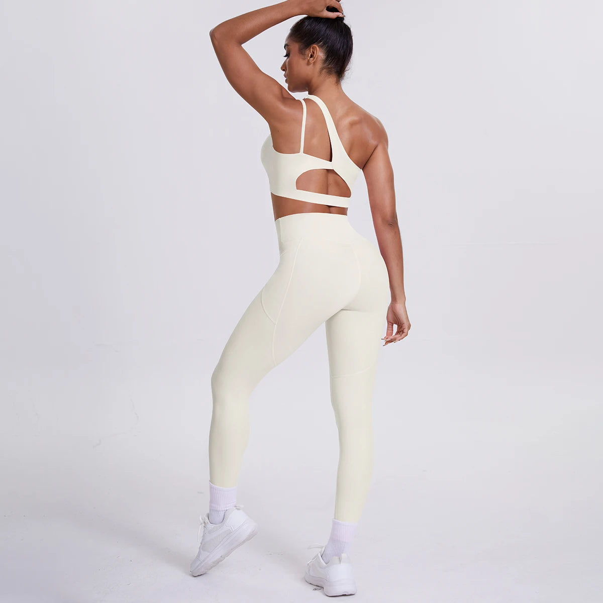 AeroDry Set – Bra + Leggings