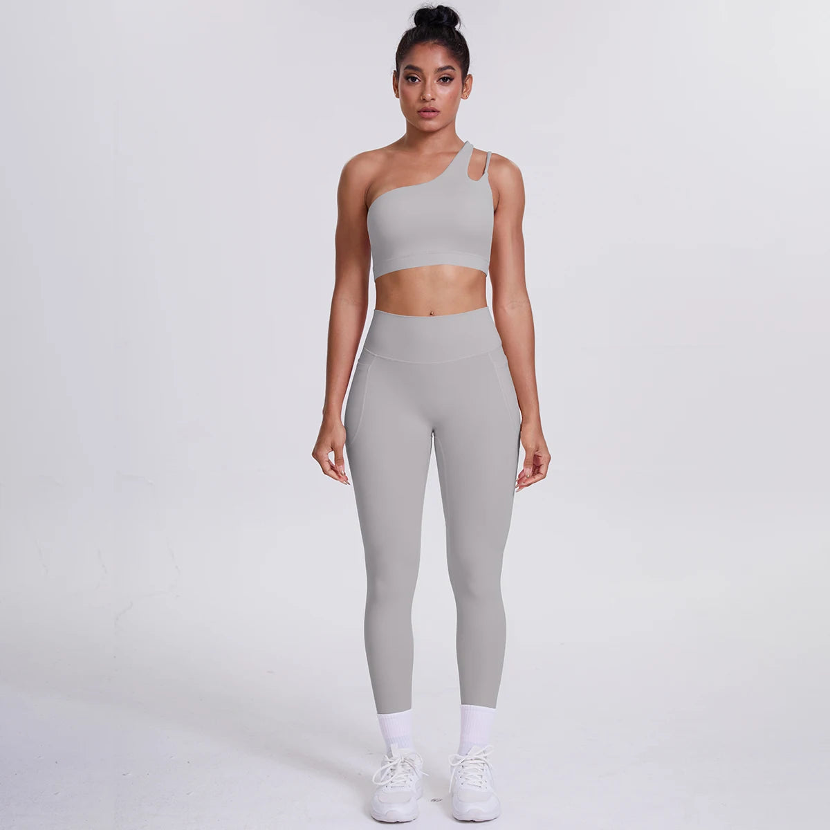 AeroDry Set – Bra + Leggings