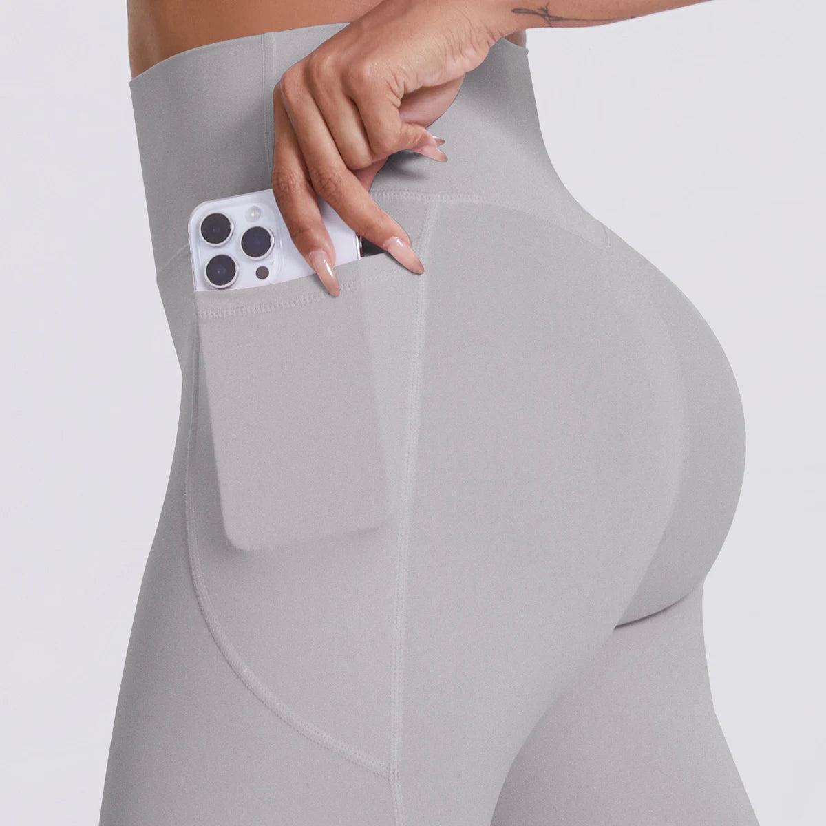 AeroDry Set – Bra + Leggings