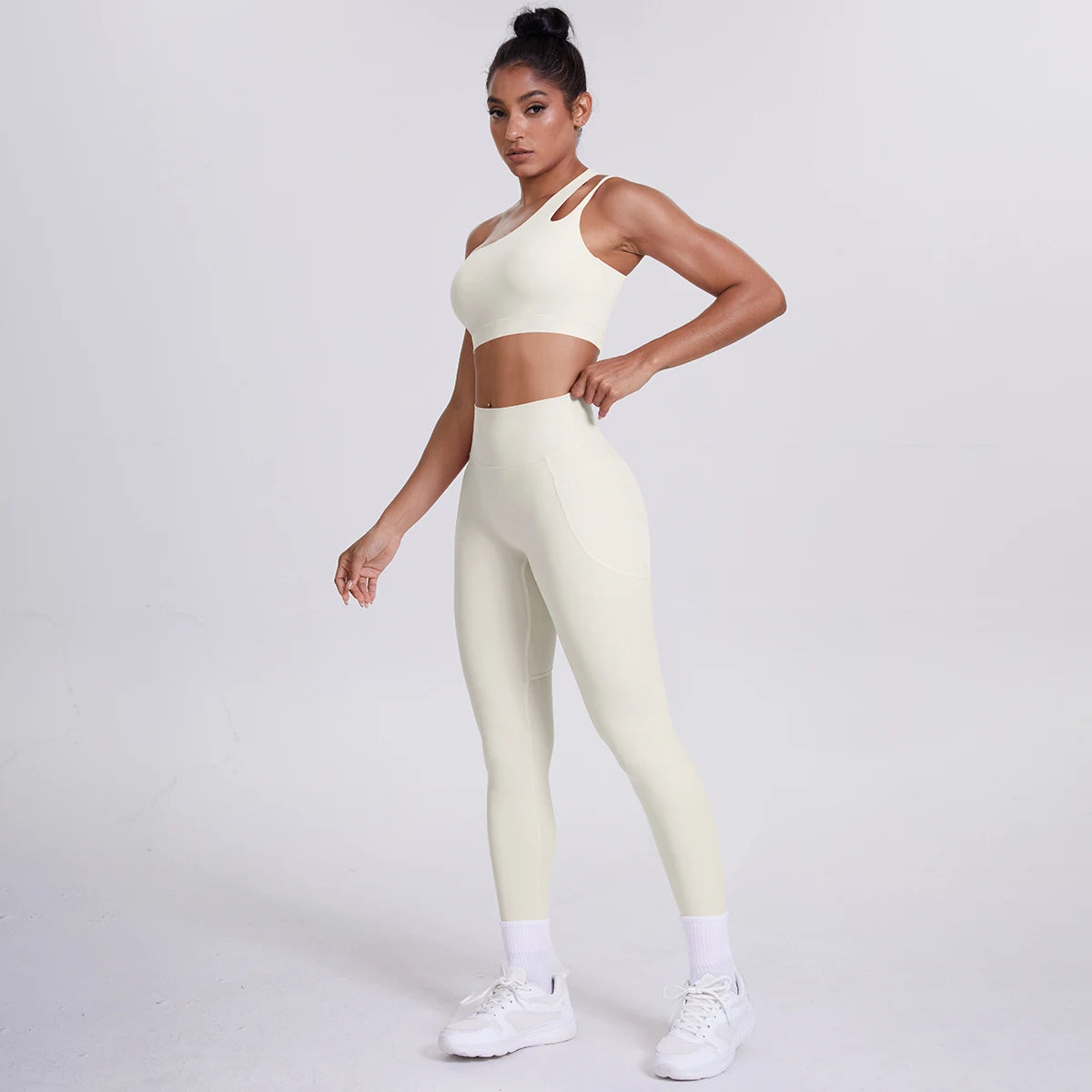 AeroDry Set – Bra + Leggings