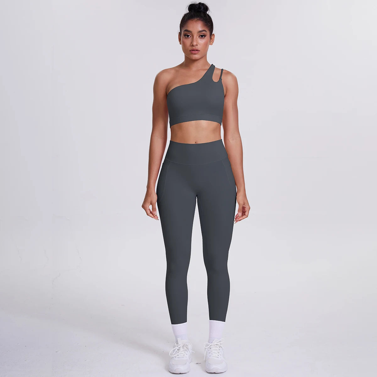 AeroDry Set – Bra + Leggings