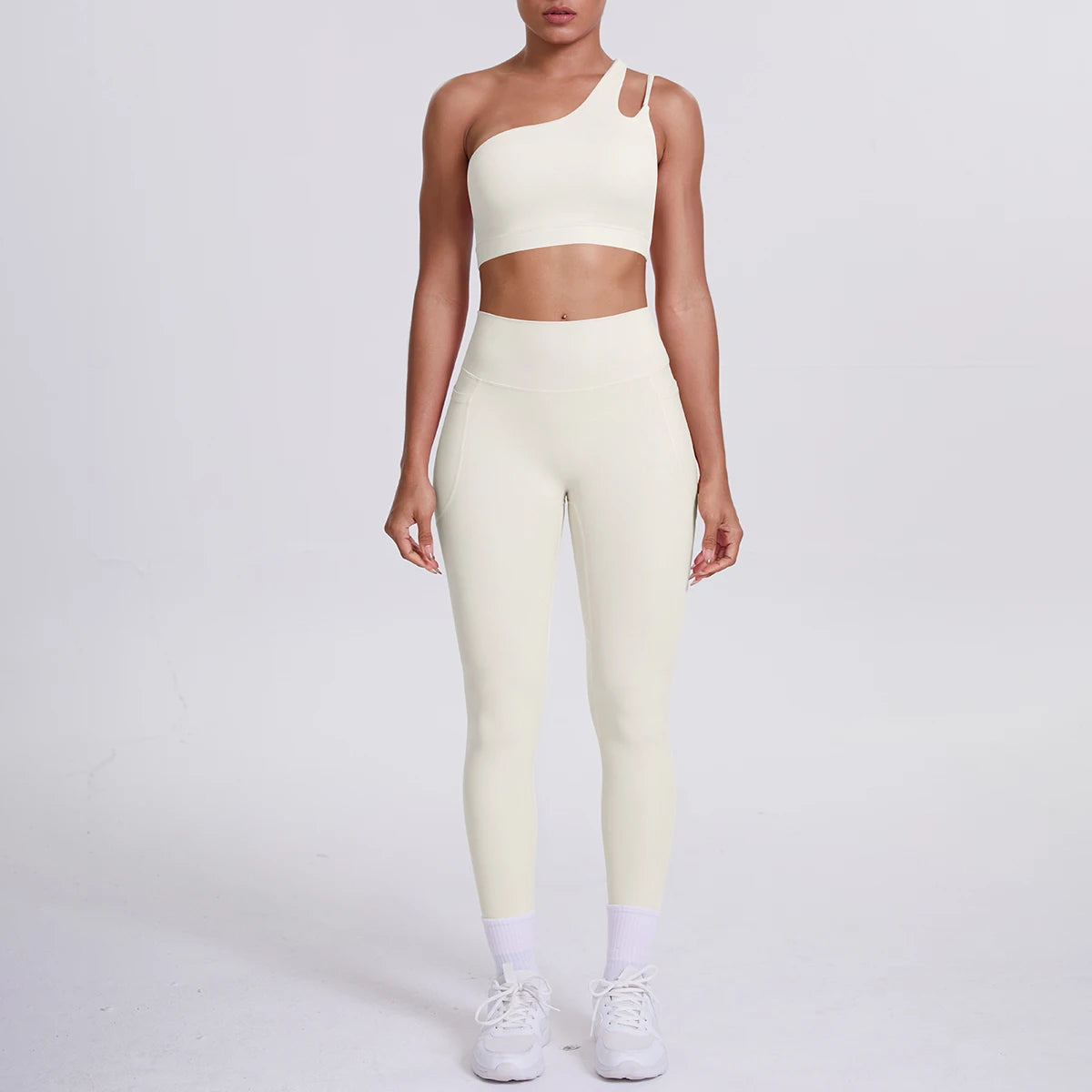 AeroDry Set – Bra + Leggings