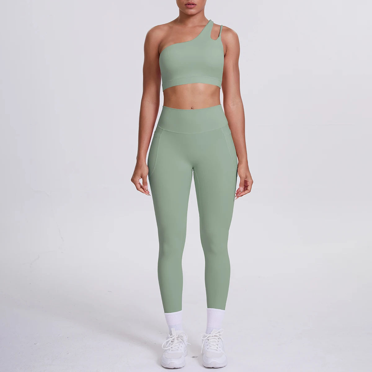 AeroDry Set – Bra + Leggings