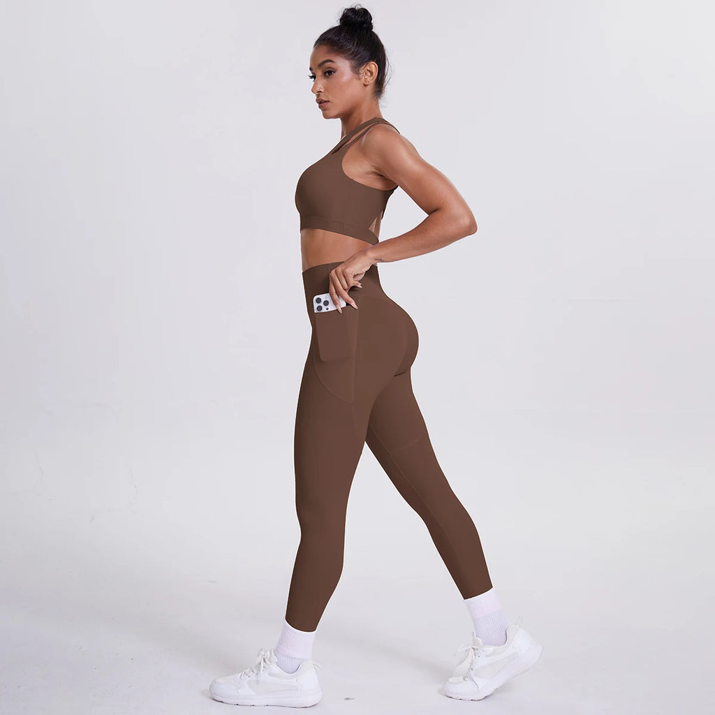 AeroDry Set – Bra + Leggings