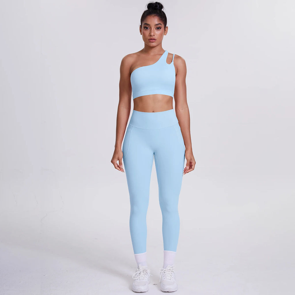 AeroDry Set – Bra + Leggings
