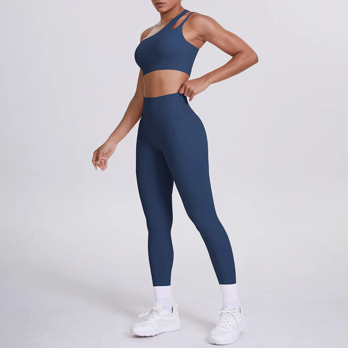 AeroDry Set – Bra + Leggings