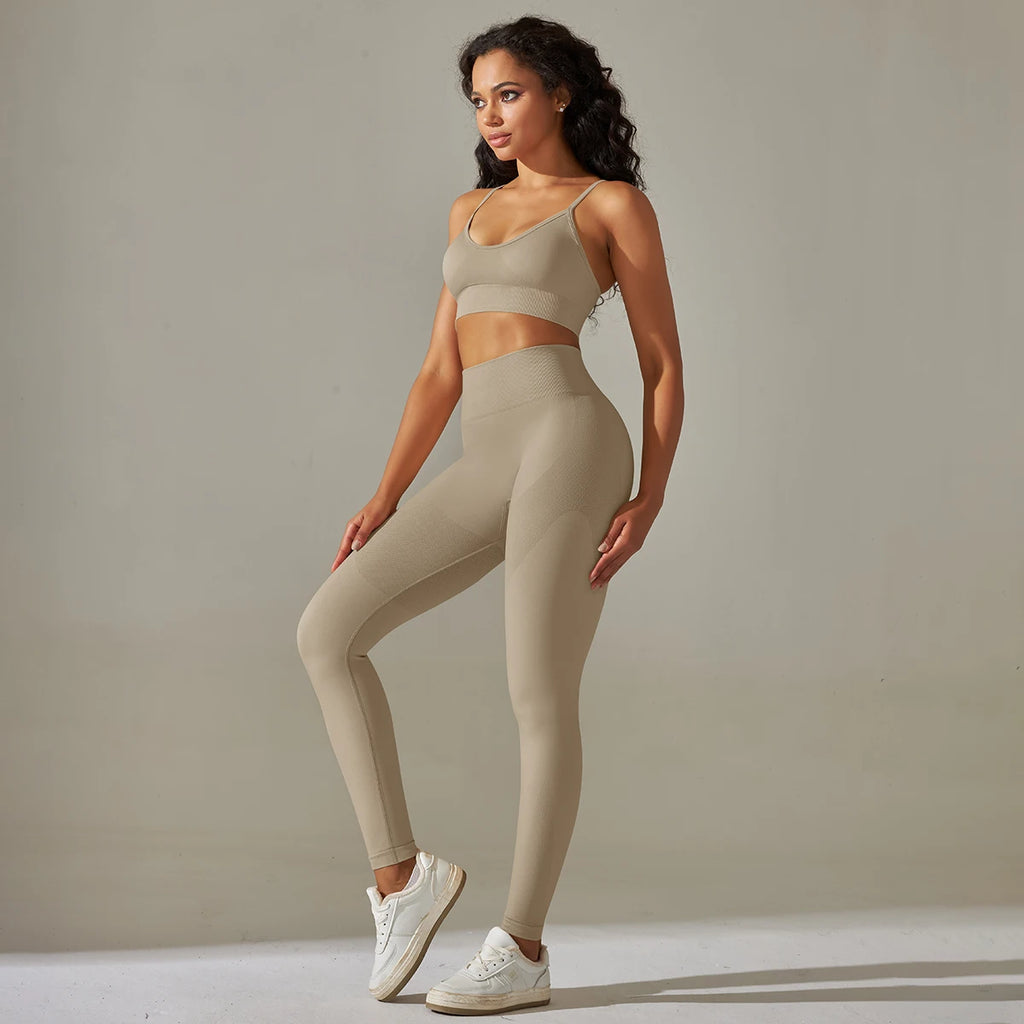 Sculpt Set – Camisole + Leggings